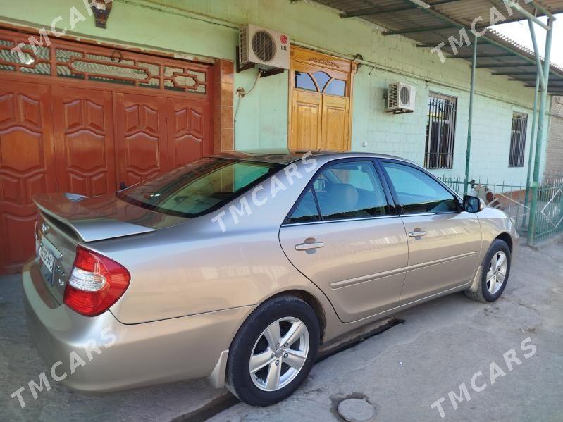 Toyota Camry 2003 - 130 000 TMT - Дашогуз - img 4