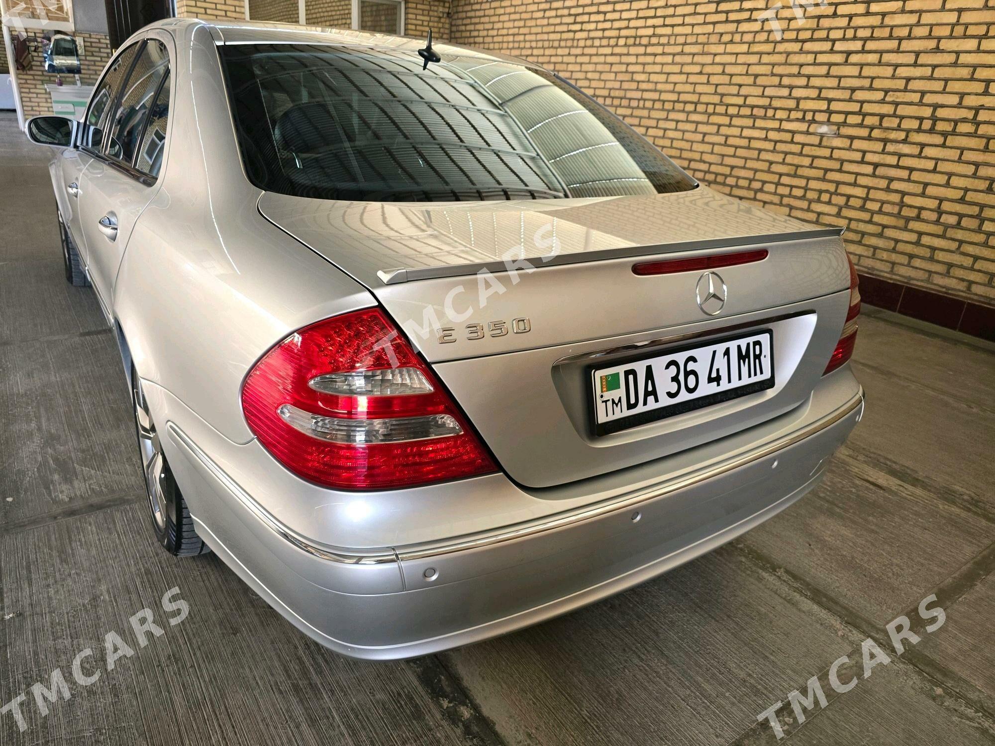 Mercedes-Benz E350 2005 - 130 000 TMT - Мары - img 5