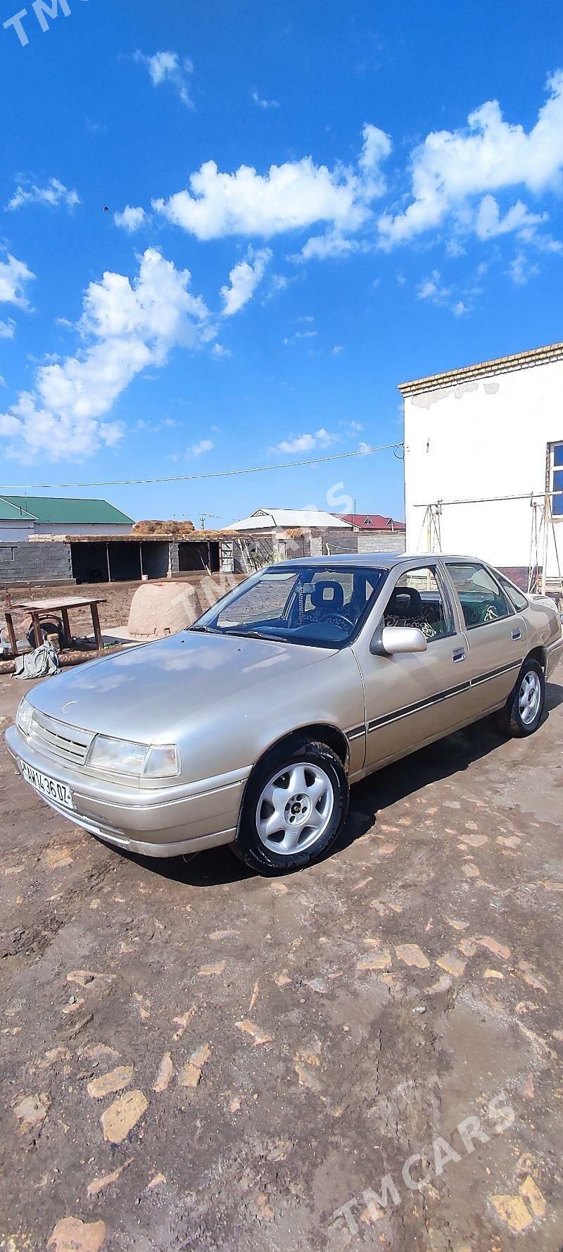 Opel Vectra 1990 - 22 000 TMT - Кёнеургенч - img 7