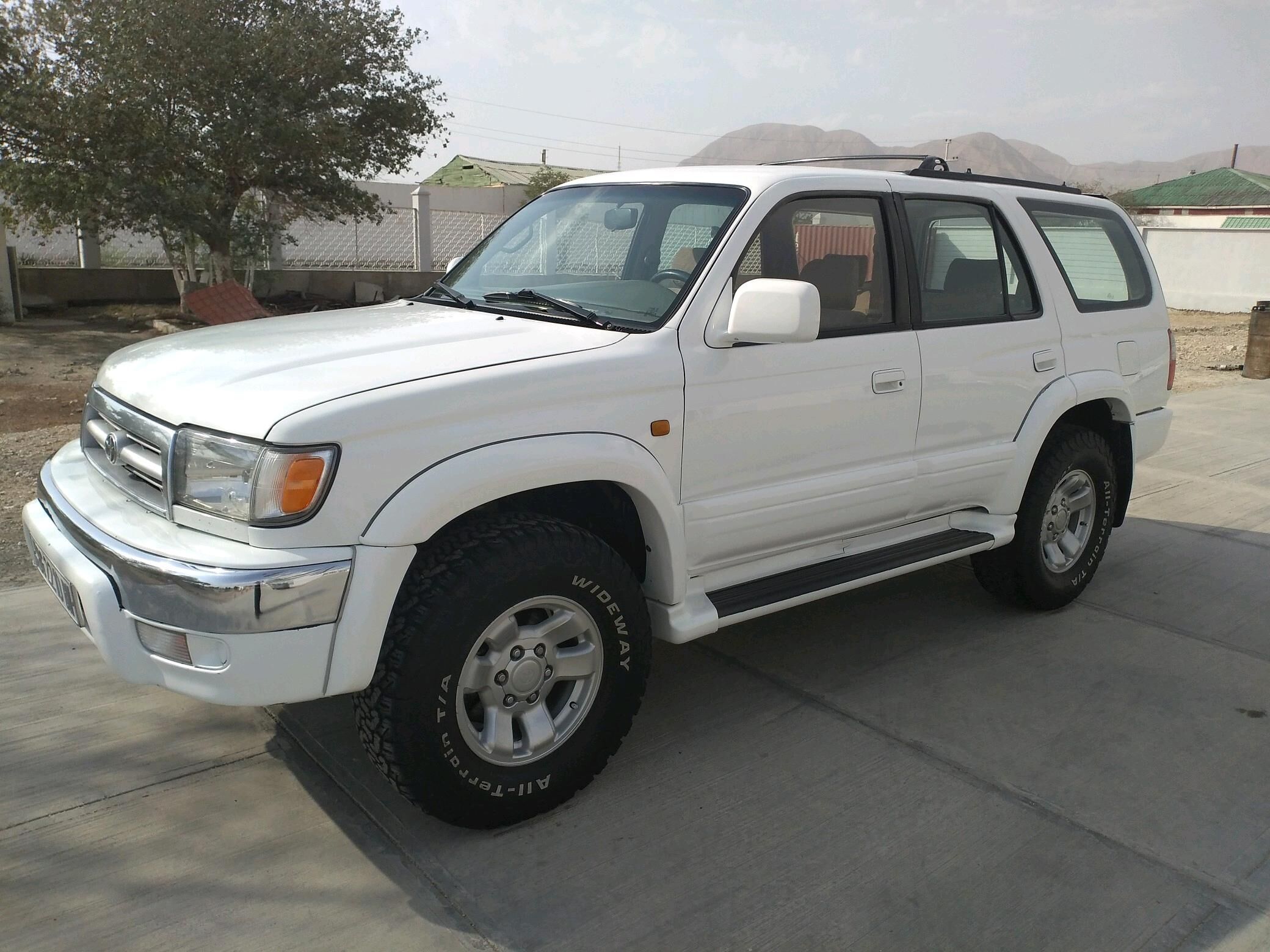 Toyota 4Runner 1998 - 120 000 TMT - Balkanabat - img 2