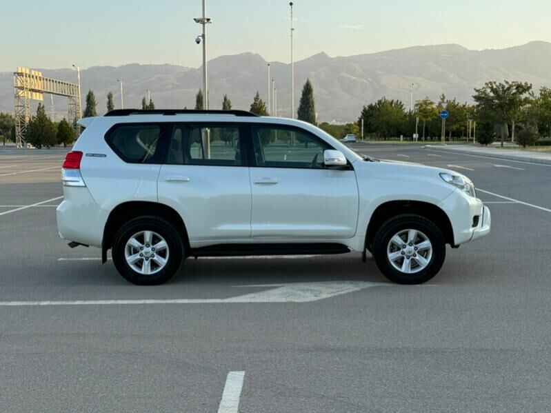 Toyota Land Cruiser Prado 2013 - 458 000 TMT - Ашхабад - img 10