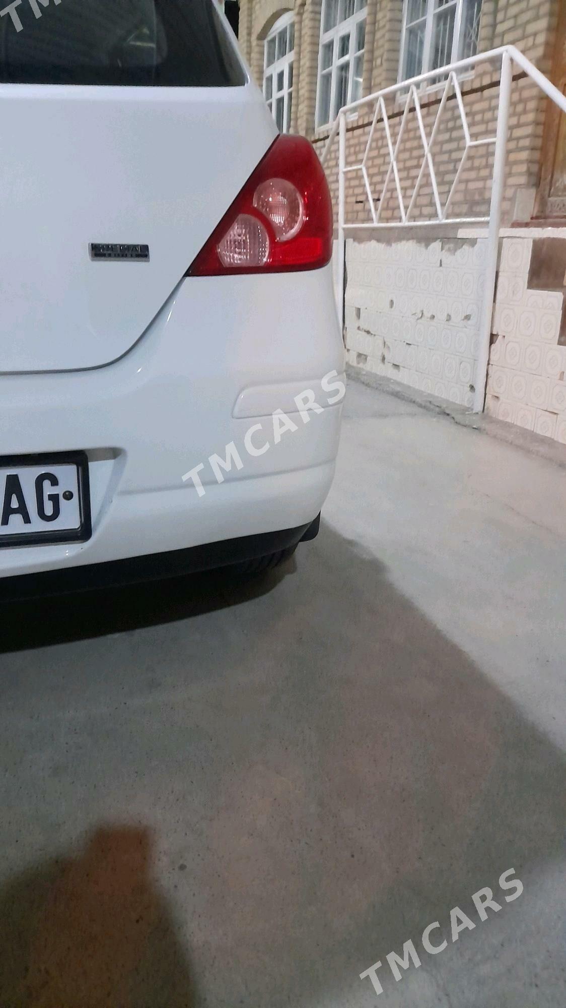 Nissan Versa 2012 - 113 000 TMT - Ашхабад - img 2