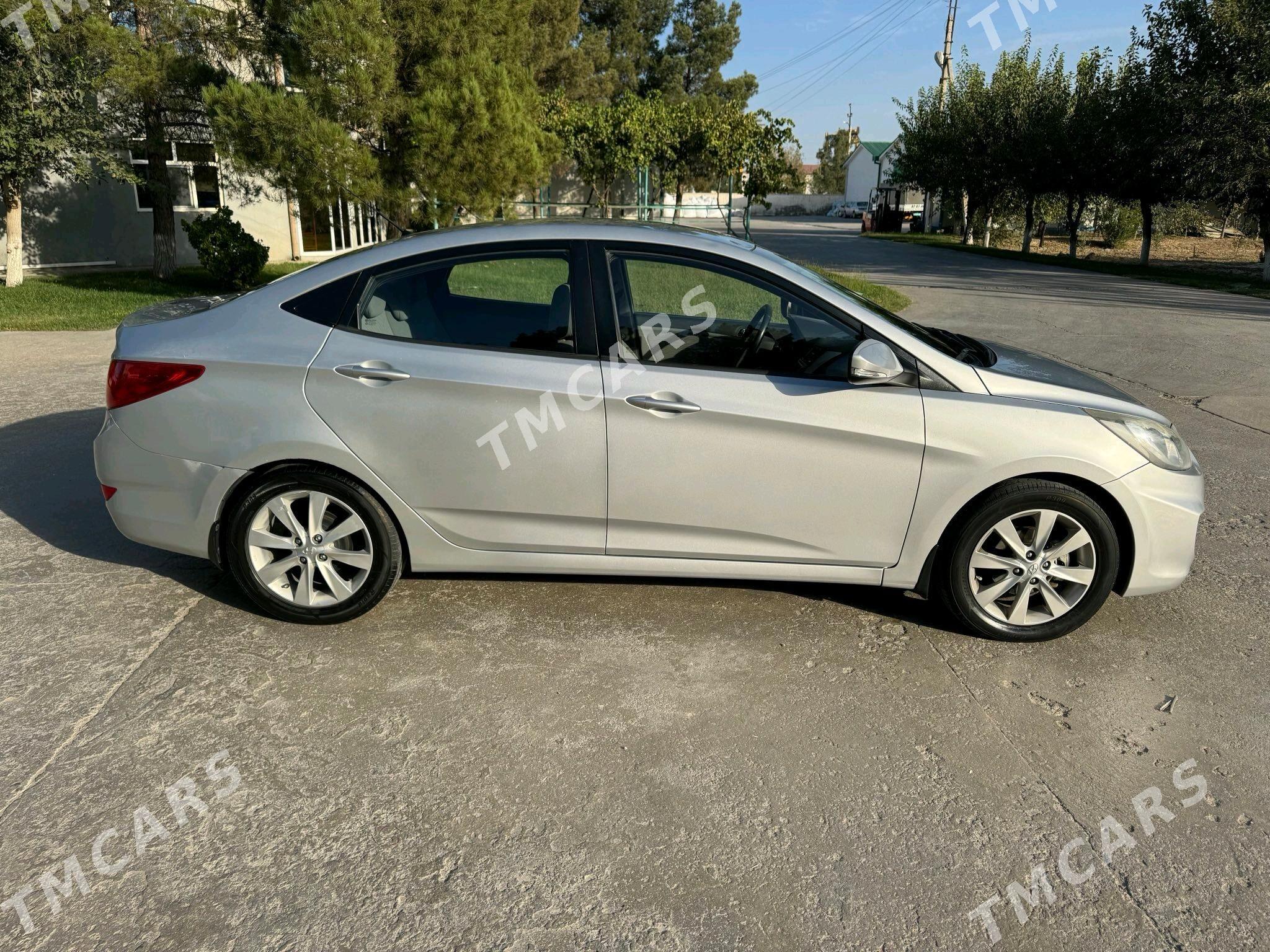 Hyundai Accent 2011 - 140 000 TMT - Ашхабад - img 10