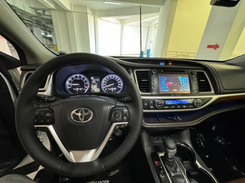 Toyota Highlander 2018 - 604 000 TMT - Ашхабад - img 4