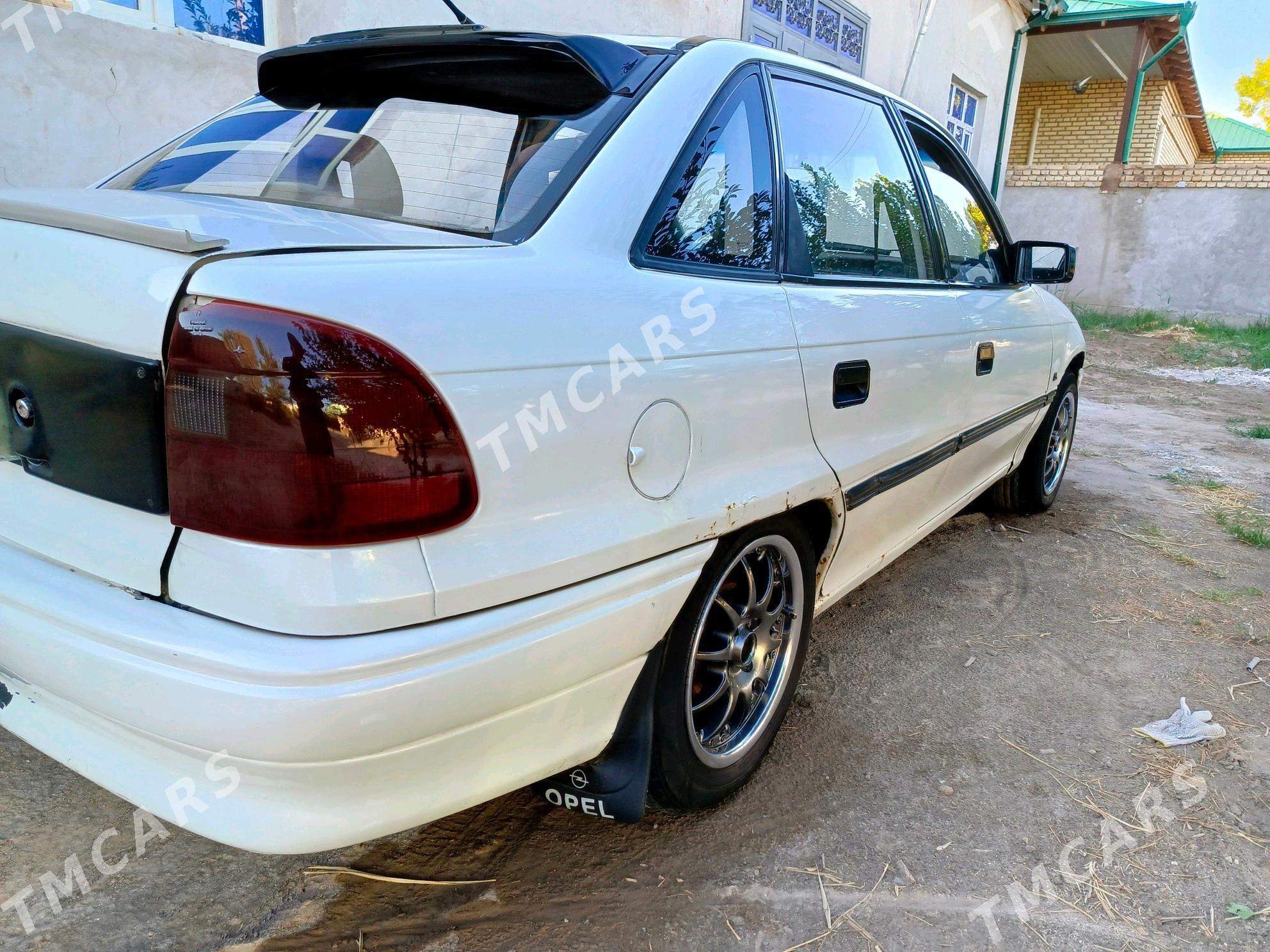 Opel Astra 1992 - 32 000 TMT - Daşoguz - img 2