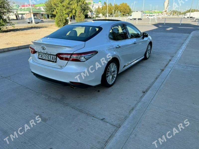 Toyota Camry 2019 - 430 000 TMT - Aşgabat - img 6