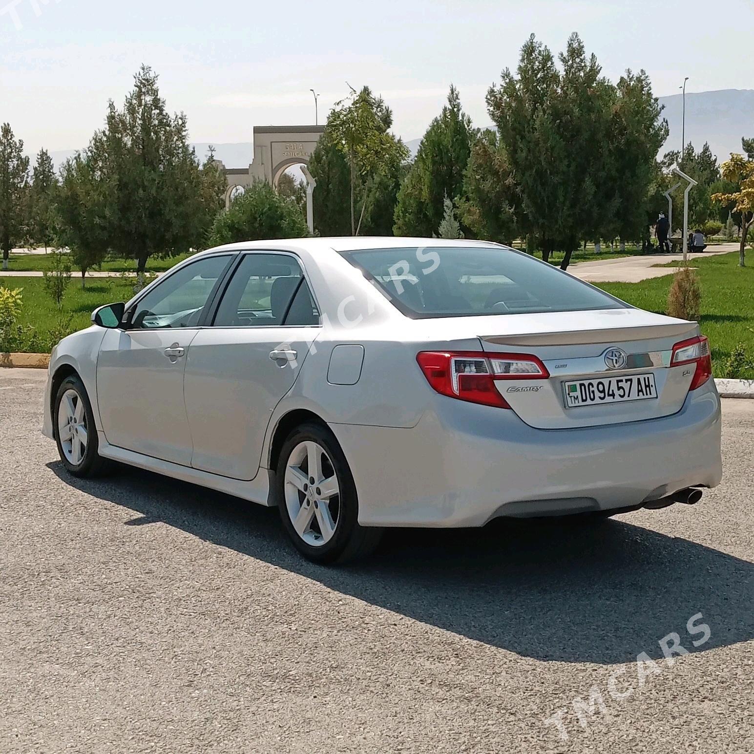 Toyota Camry 2012 - 175 000 TMT - Гёкдепе - img 2