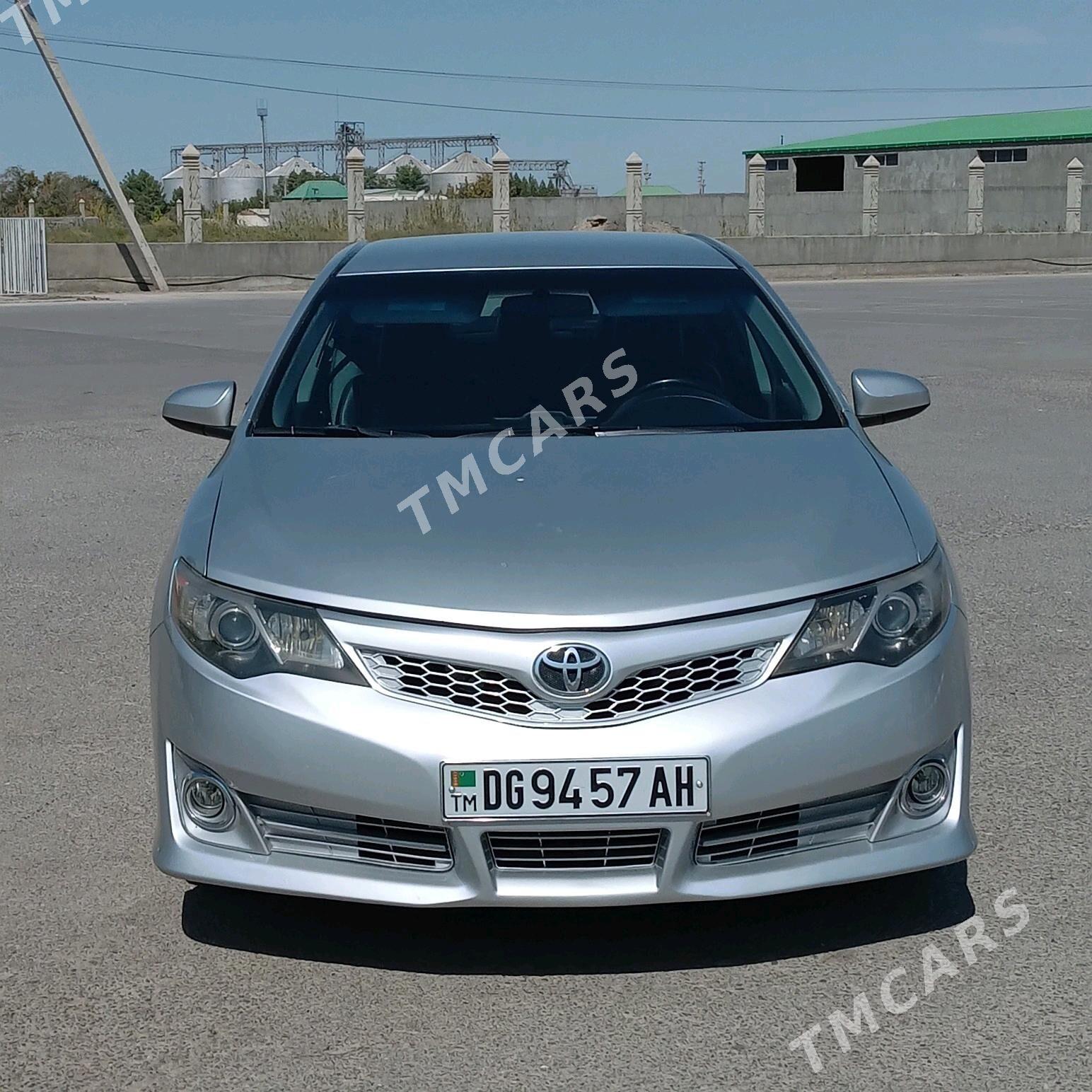 Toyota Camry 2012 - 175 000 TMT - Гёкдепе - img 4