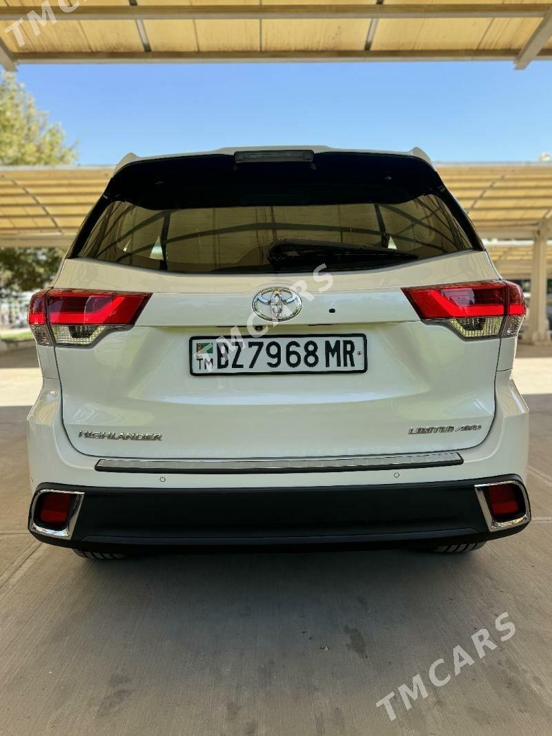 Toyota Highlander 2018 - 535 000 TMT - Мары - img 2