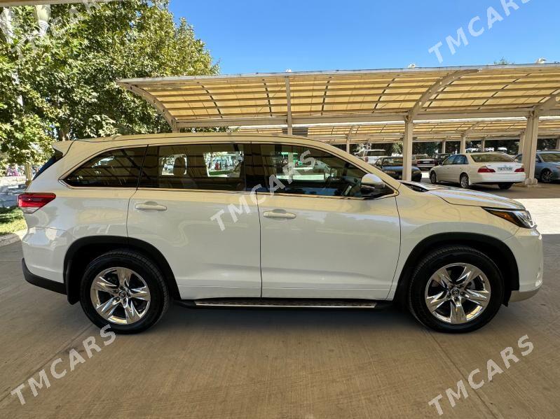 Toyota Highlander 2018 - 535 000 TMT - Мары - img 4