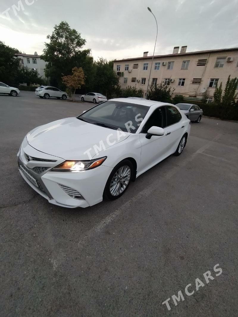 Toyota Camry 2018 - 240 000 TMT - 5 мкр - img 6