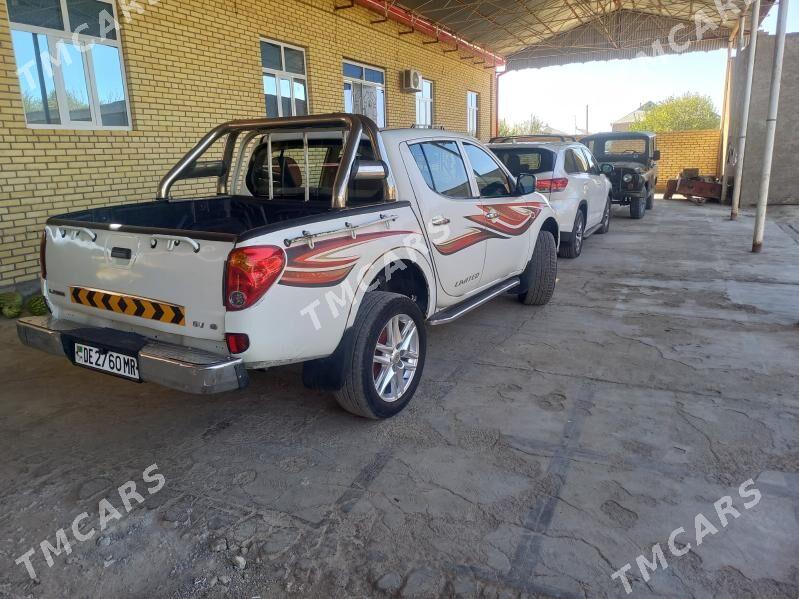 Mitsubishi L200 2010 - 135 000 TMT - Векильбазар - img 3