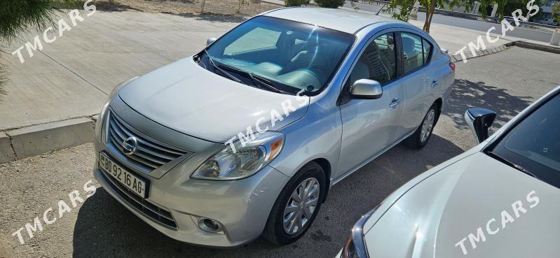 Nissan Versa 2012 - 97 000 TMT - Parahat 3 - img 4