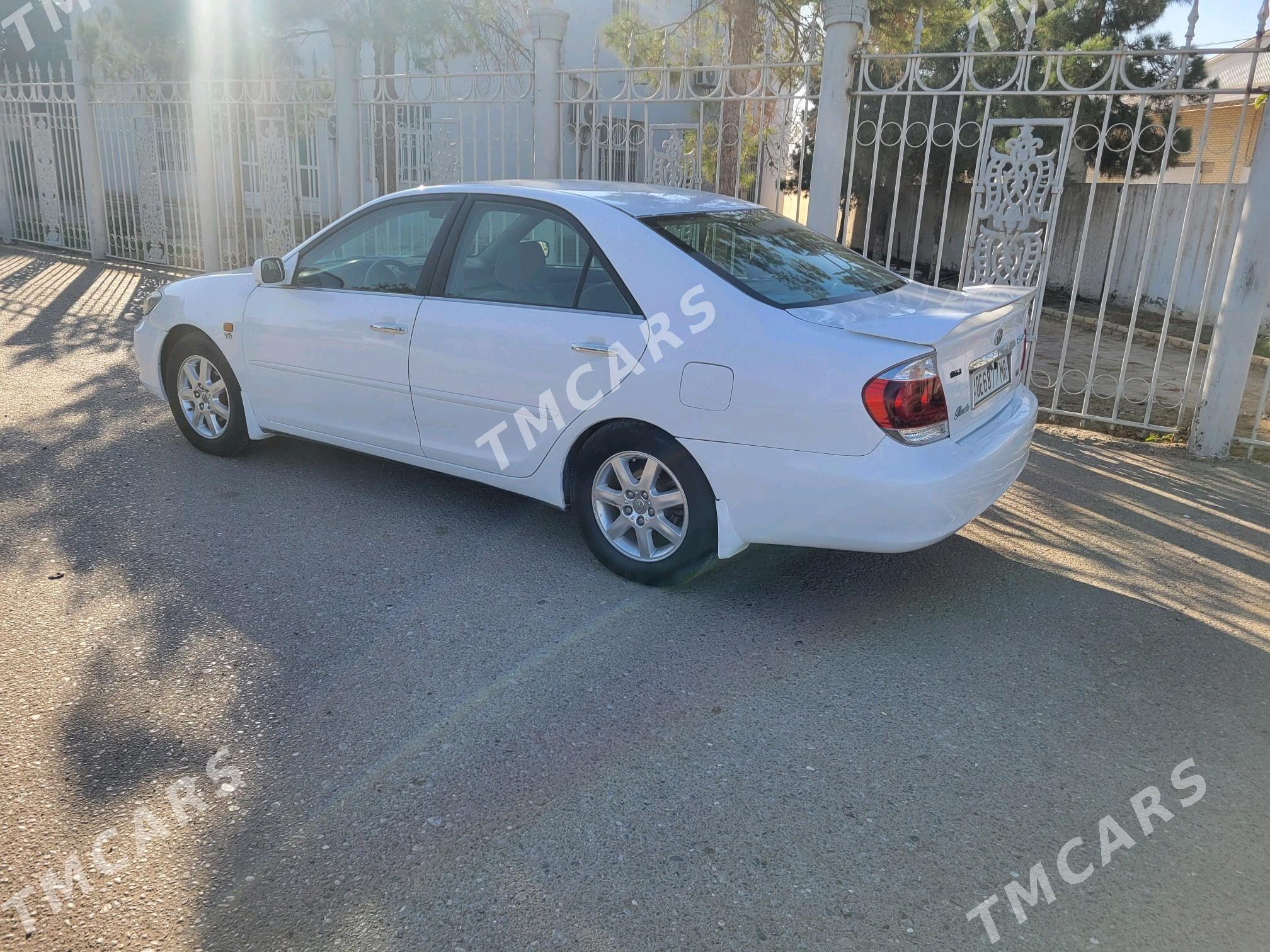 Toyota Camry 2003 - 130 000 TMT - Мары - img 6