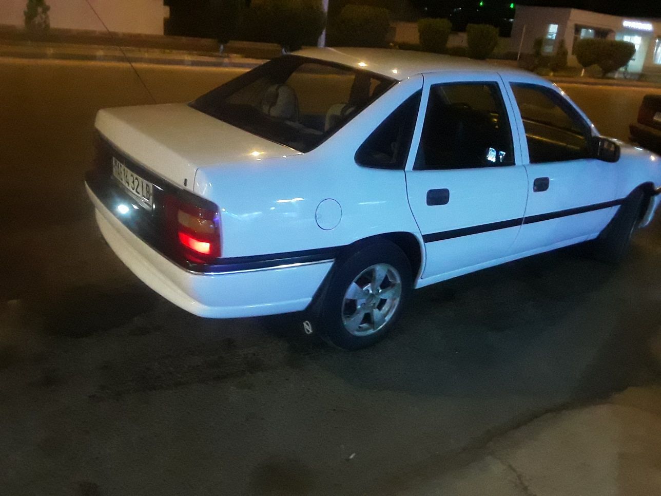 Opel Vectra 1994 - 38 000 TMT - Çärjew - img 3