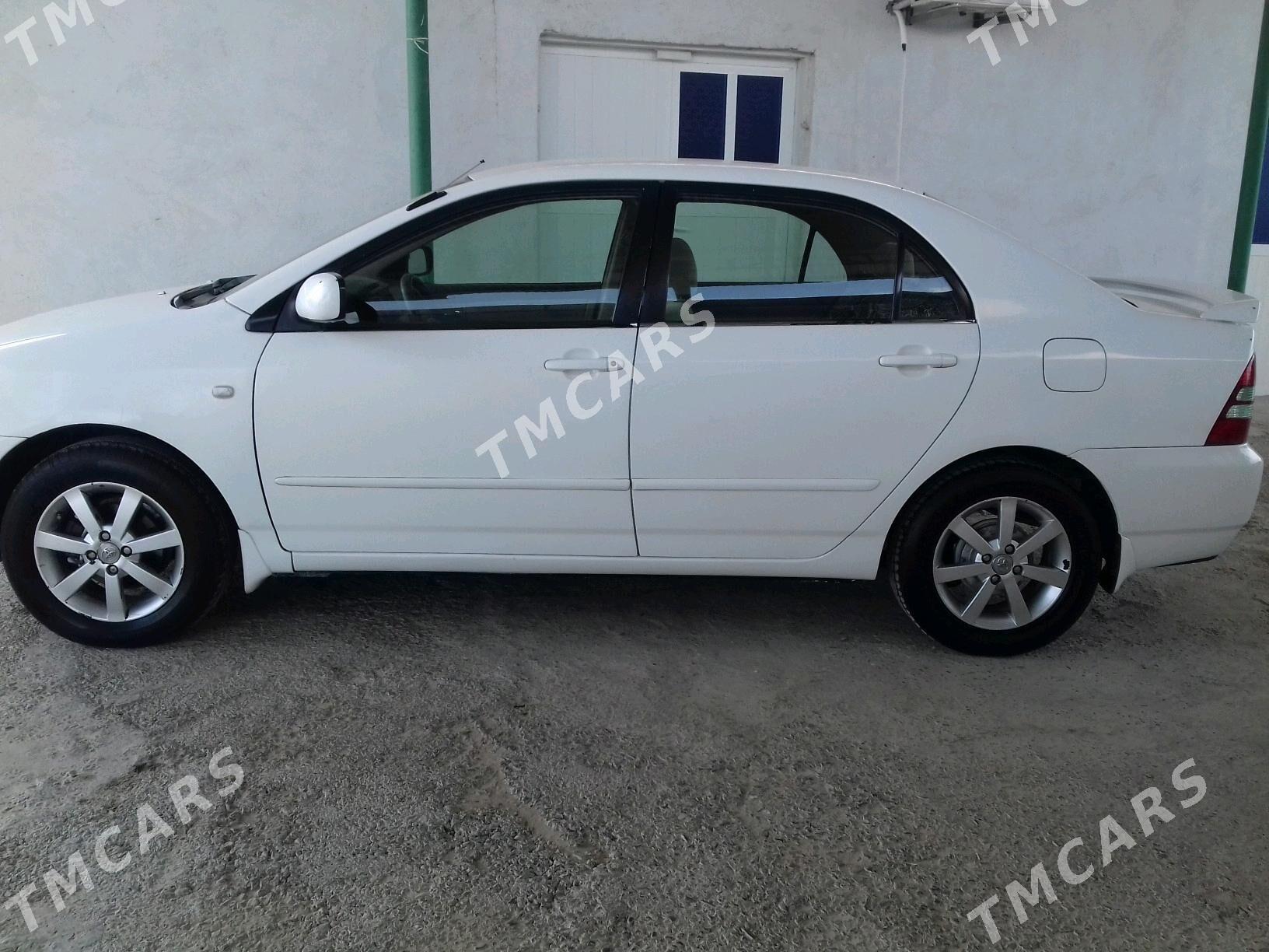 Toyota Corolla 2003 - 100 000 TMT - Гёкдепе - img 3