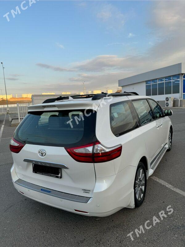 Toyota Sienna 2017 - 410 000 TMT - Aşgabat - img 8