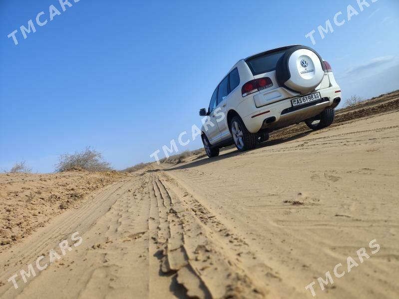 Volkswagen Touareg 2009 - 300 000 TMT - Aşgabat - img 3