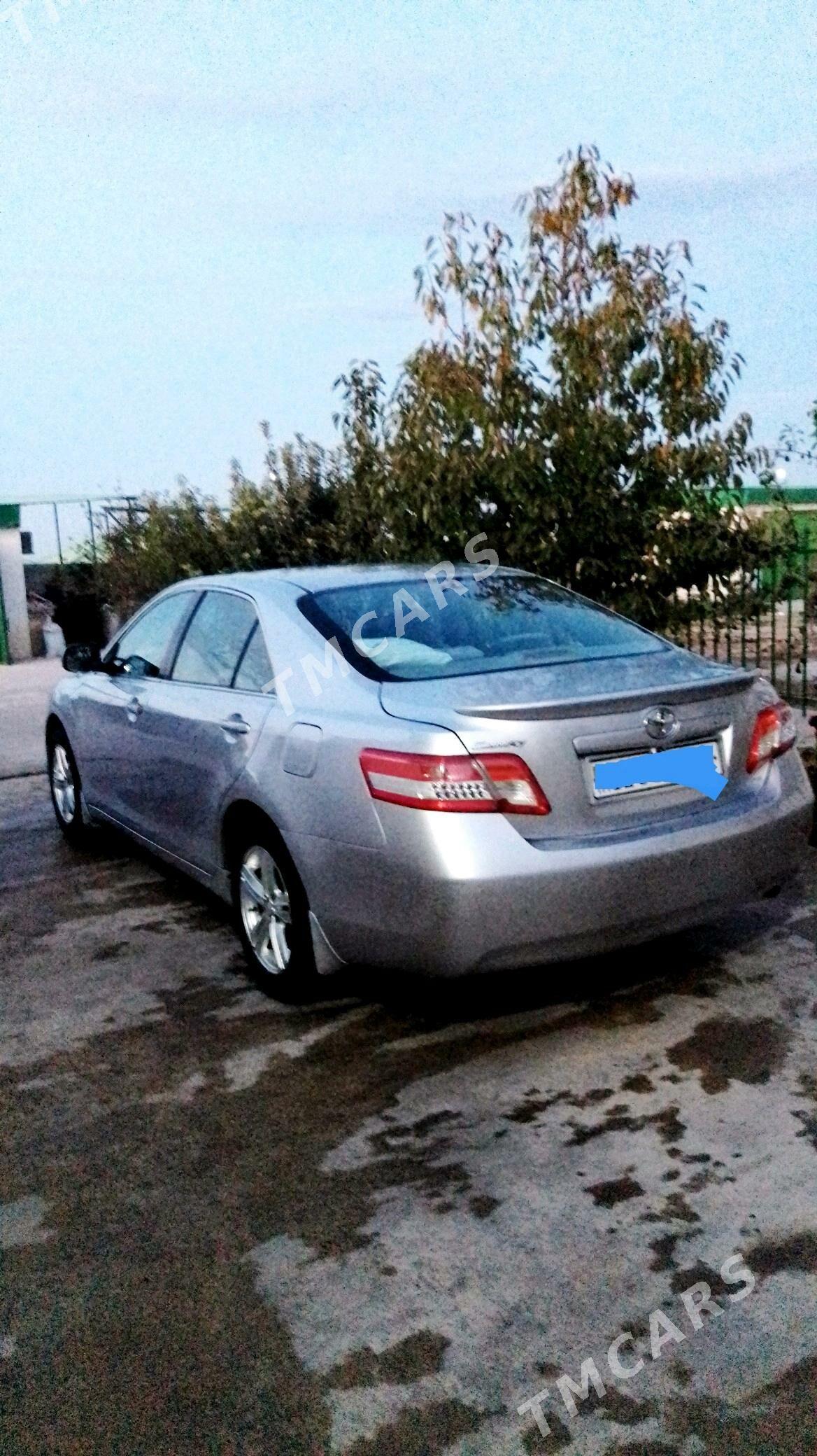 Toyota Camry 2009 - 145 000 TMT - Ак-Бугдайский этрап - img 6