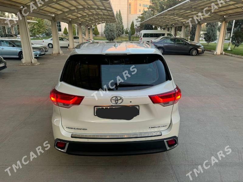 Toyota Highlander 2018 - 530 000 TMT - Aşgabat - img 5