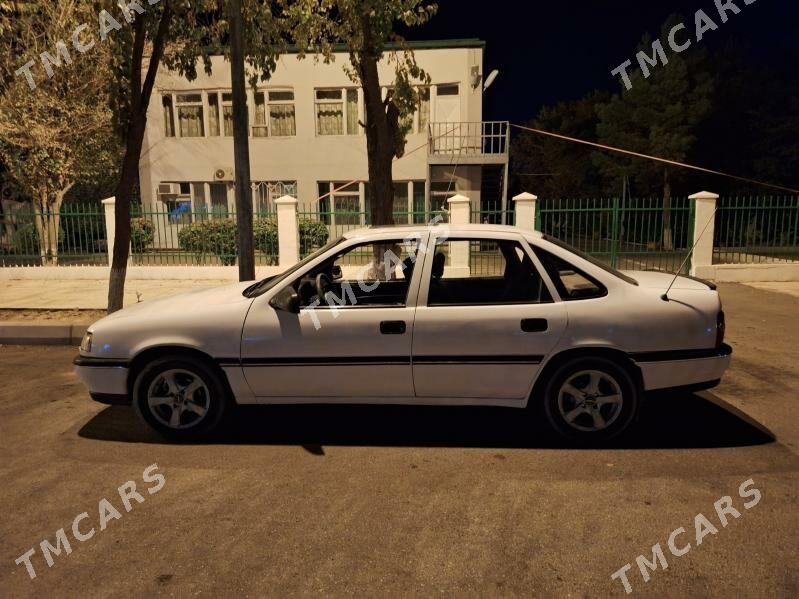 Opel Vectra 1992 - 29 000 TMT - Mary - img 2