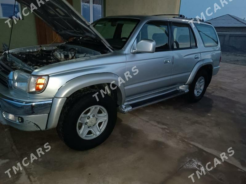 Toyota 4Runner 2002 - 140 000 TMT - Türkmengala - img 3