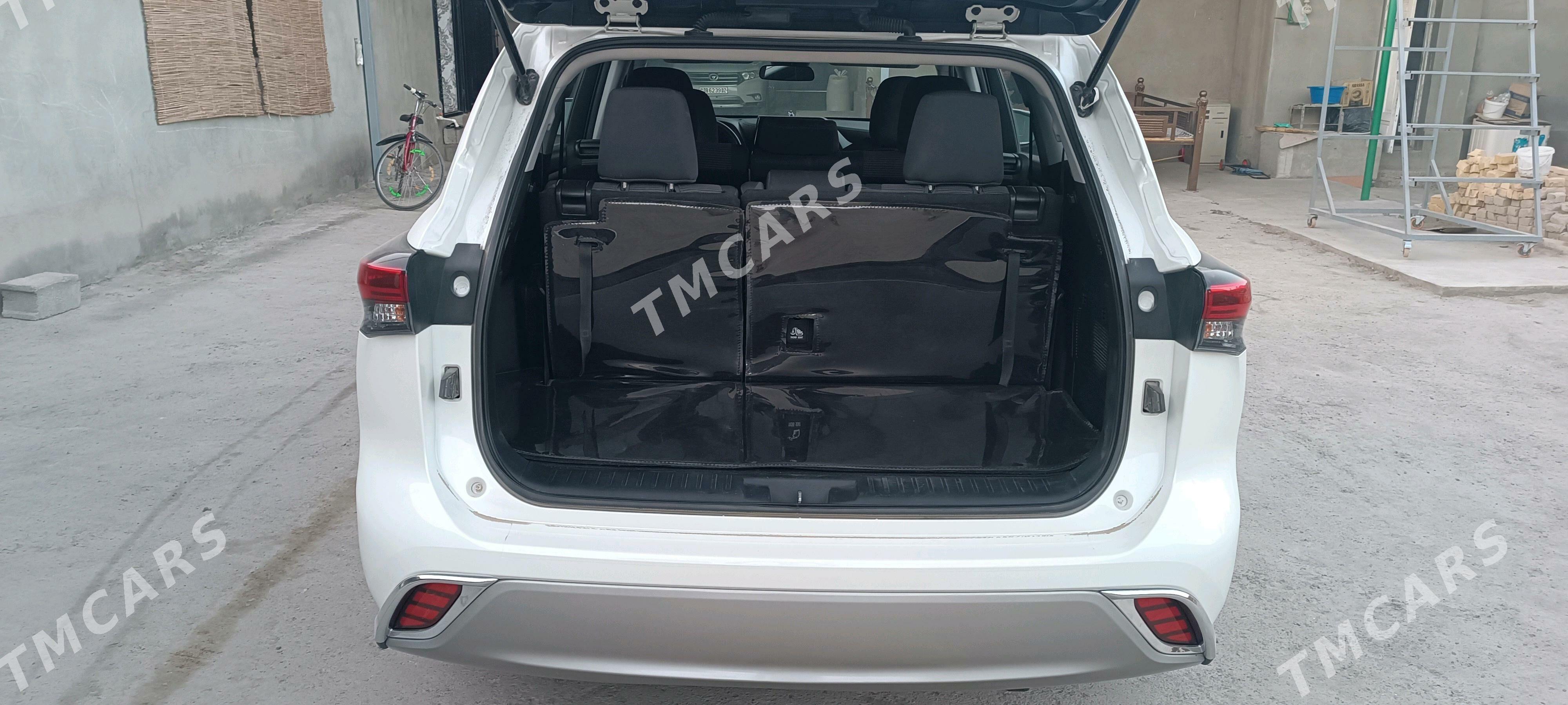 Toyota Highlander 2021 - 515 000 TMT - Köneürgenç - img 2