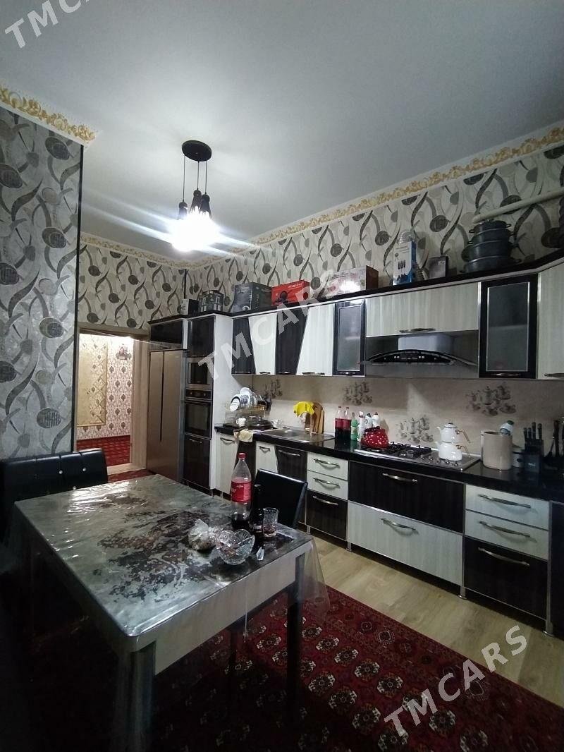 Элитка 2эт 3ком 171м². Ремонт - Daşoguz - img 4