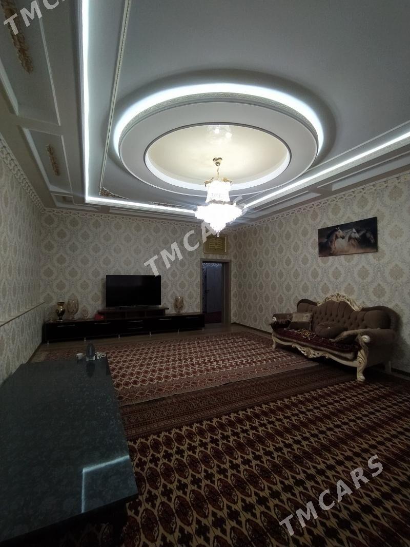 Элитка 2эт 3ком 171м². Ремонт - Daşoguz - img 10