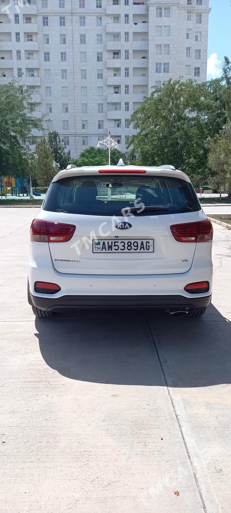 Kia Sorento 2018 - 293 000 TMT - Aşgabat - img 5