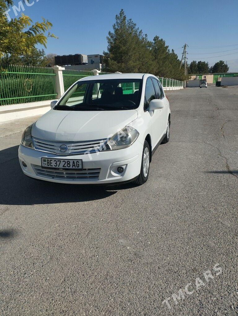 Nissan Versa 2011 - 114 000 TMT - Garadamak Şor - img 4