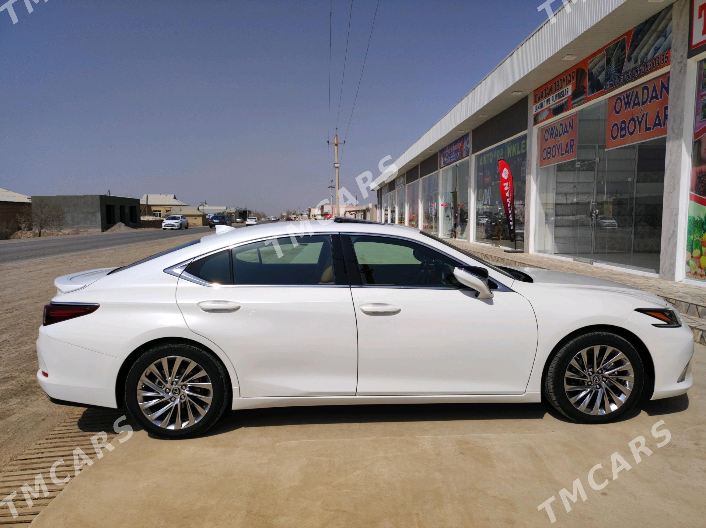 Lexus ES 350 2022 - 550 000 TMT - Мары - img 4