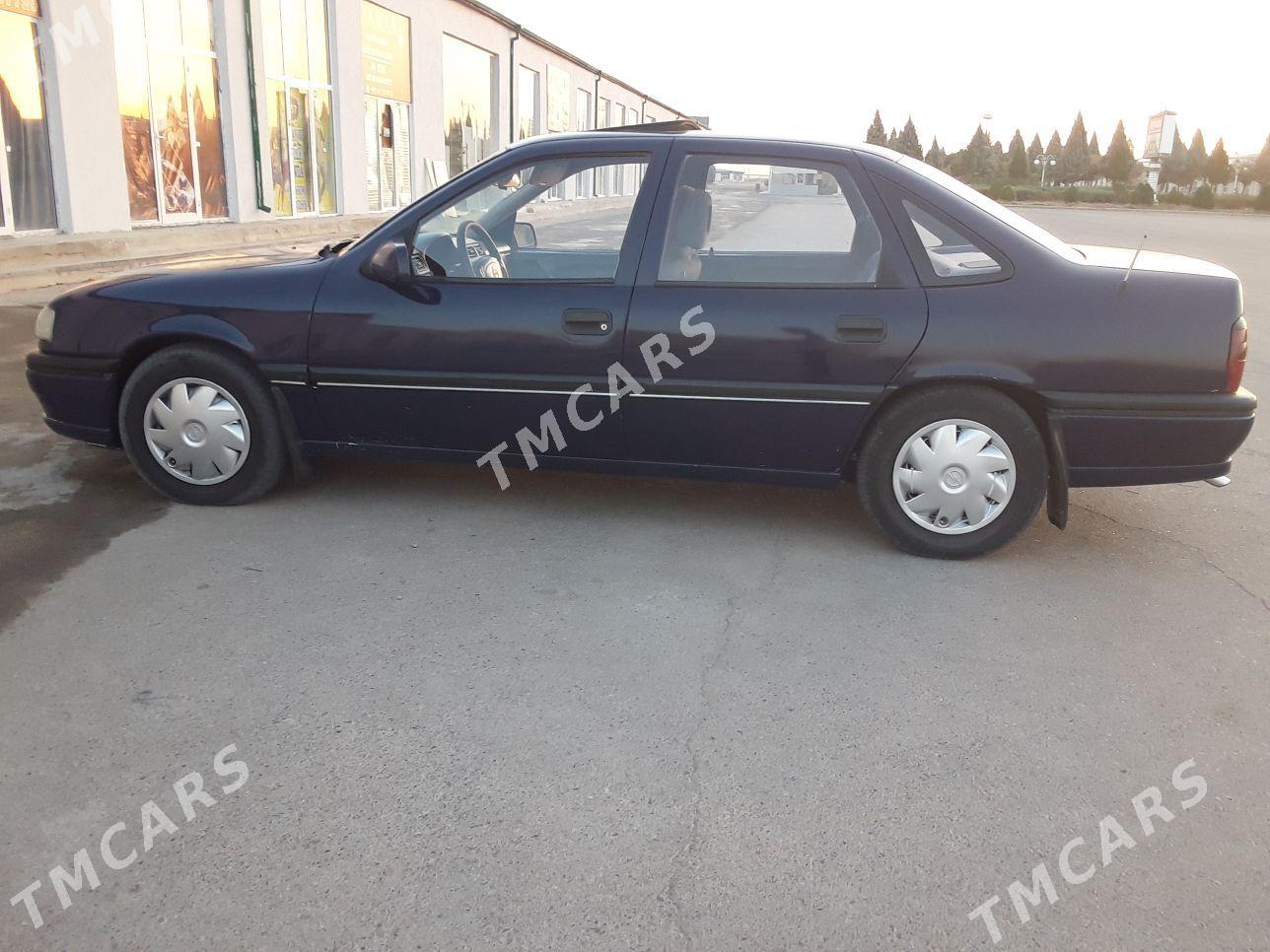 Opel Vectra 1993 - 43 000 TMT - Мары - img 4