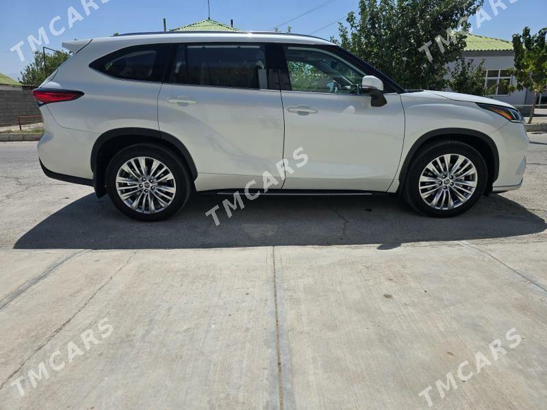 Toyota Highlander 2021 - 840 000 TMT - Aşgabat - img 3