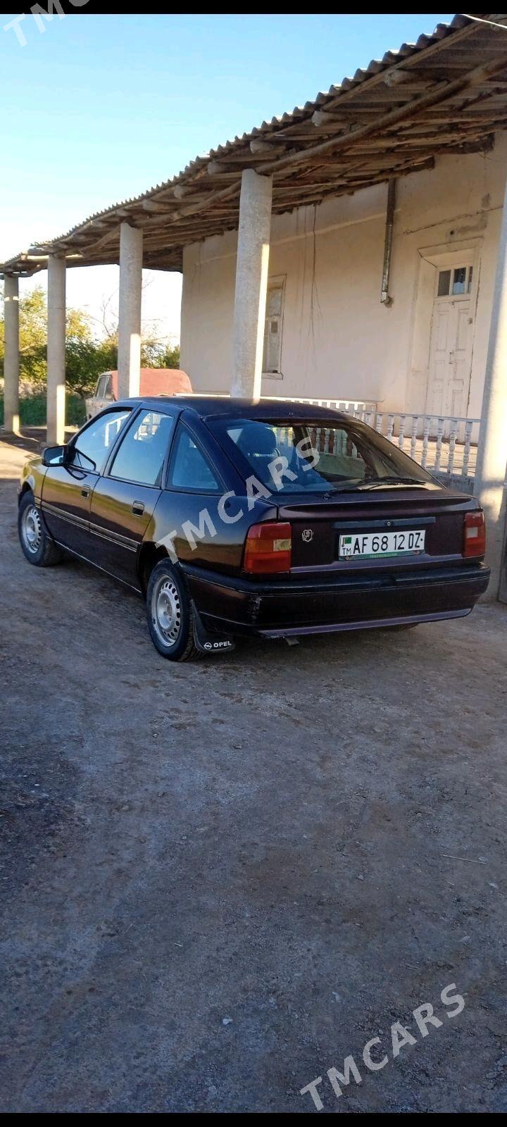 Opel Vectra 1992 - 20 000 TMT - Болдумсаз - img 5