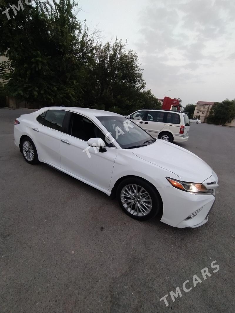 Toyota Camry 2018 - 240 000 TMT - 5 мкр - img 5