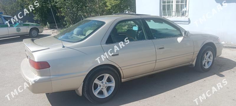 Toyota Camry 2001 - 114 000 TMT - Кёнеургенч - img 4