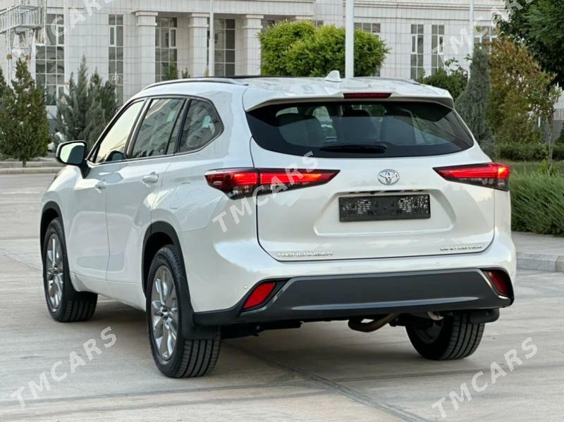 Toyota Highlander 2021 - 700 000 TMT - Ашхабад - img 4