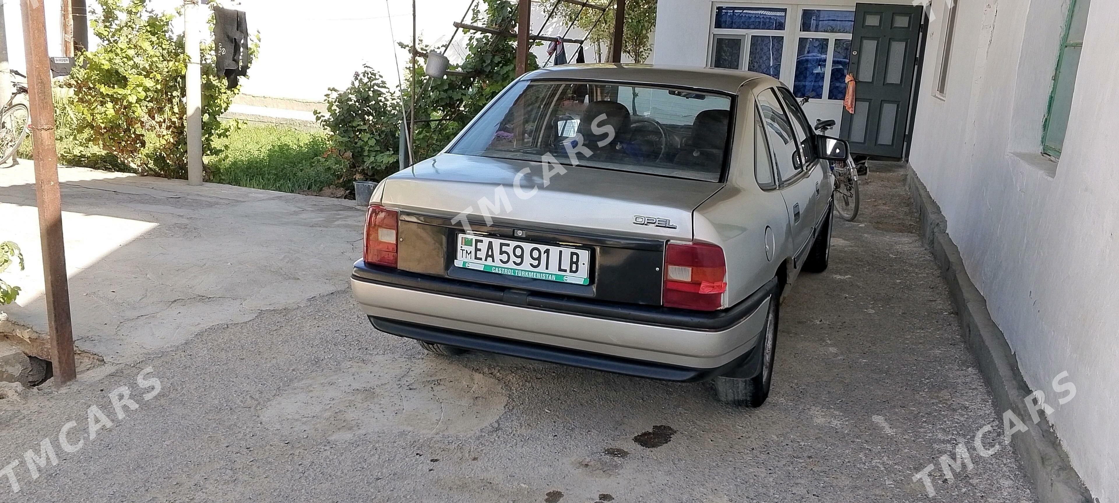 Opel Vectra 1992 - 20 000 TMT - Köýtendag - img 2