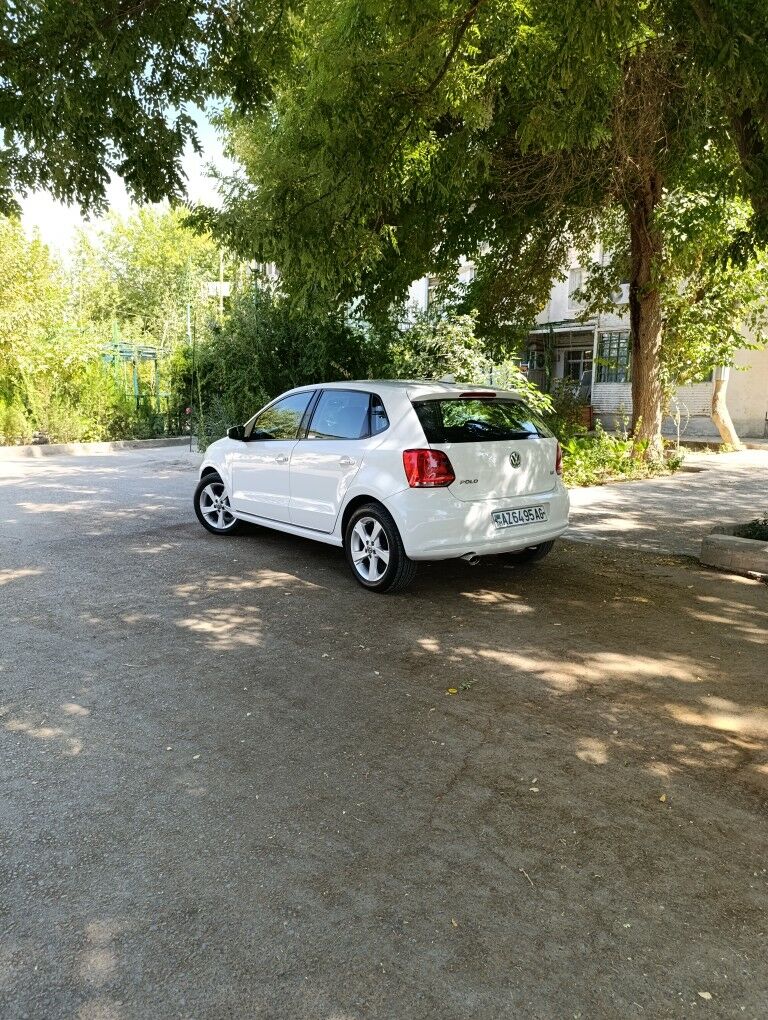 Volkswagen Polo 2010 - 119 000 TMT - Aşgabat - img 7