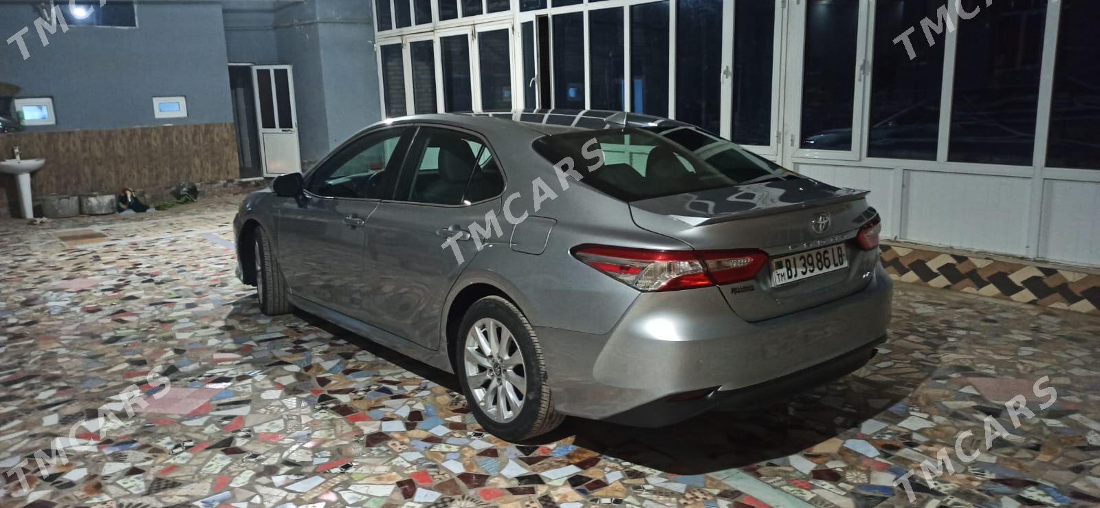 Toyota Camry 2020 - 355 000 TMT - Дянев - img 4