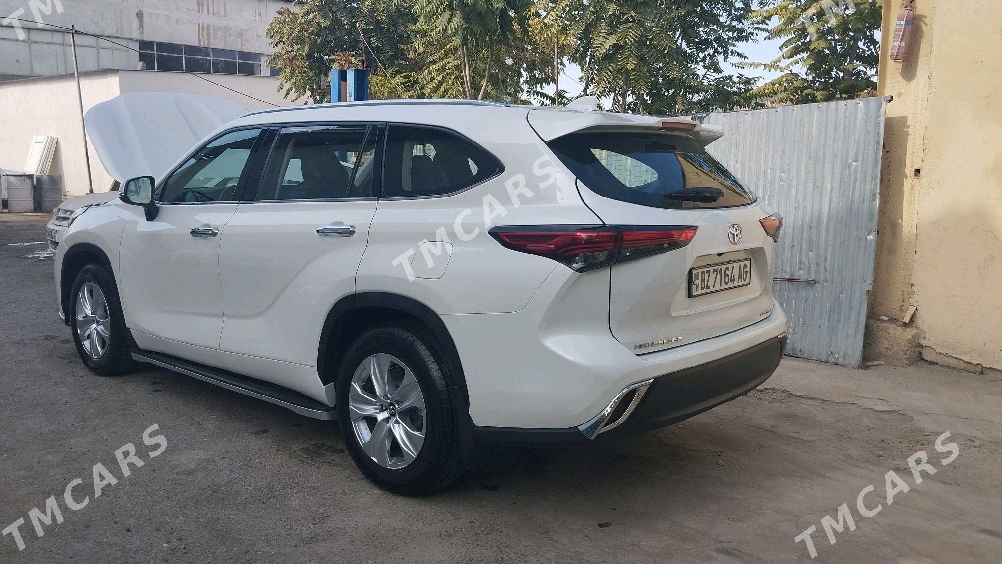 Toyota Highlander 2020 - 525 000 TMT - Aşgabat - img 6