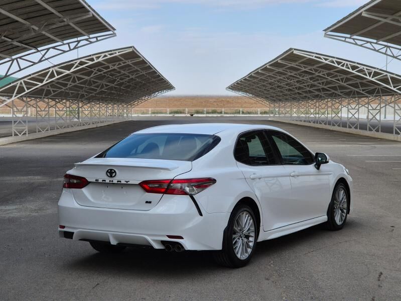 Toyota Camry 2019 - 295 000 TMT - Aşgabat - img 3