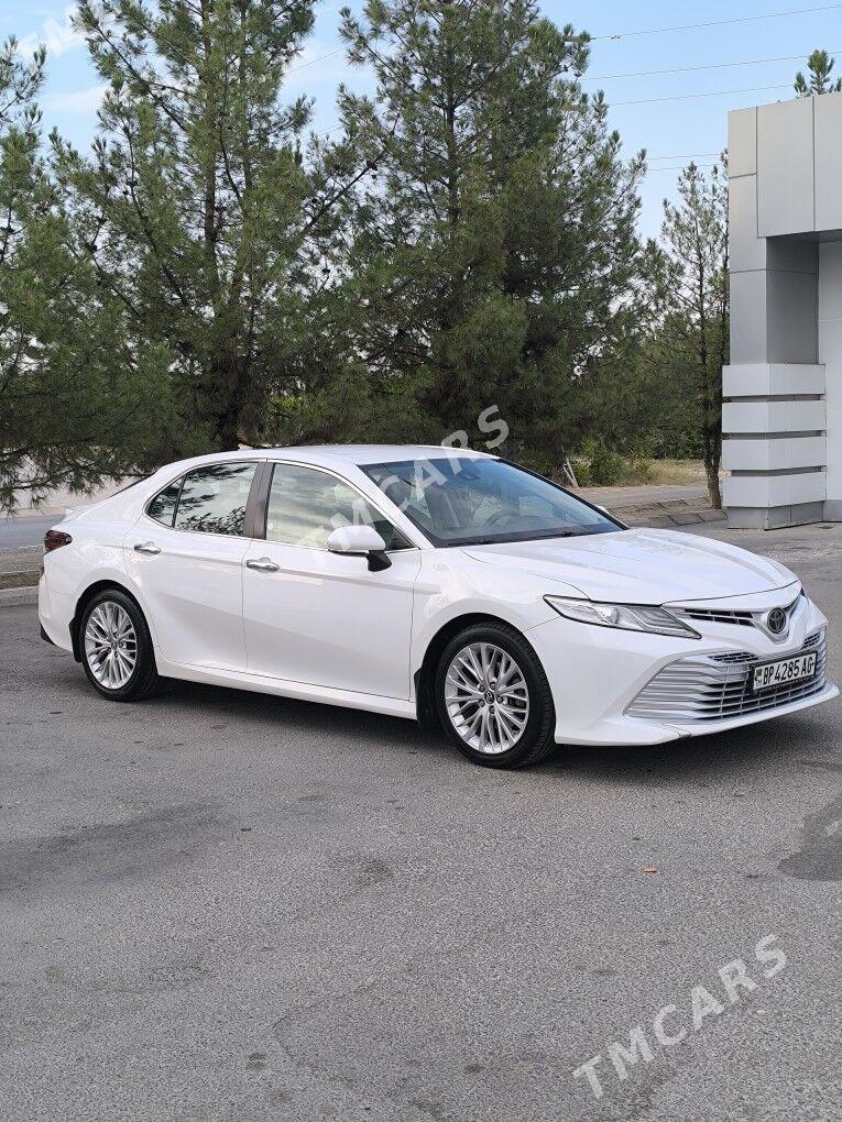 Toyota Camry 2018 - 293 000 TMT - Aşgabat - img 2