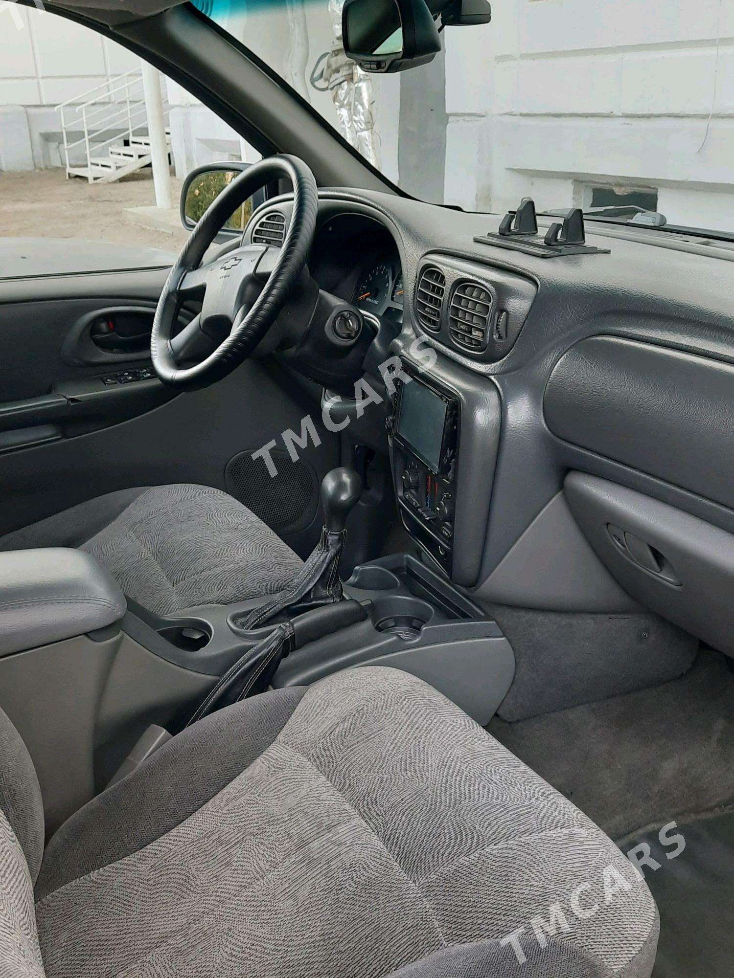 Chevrolet TrailBlazer 2002 - 85 000 TMT - Дашогуз - img 10