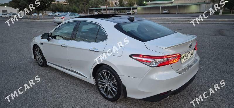 Toyota Camry 2019 - 393 000 TMT - 10 мкр - img 3