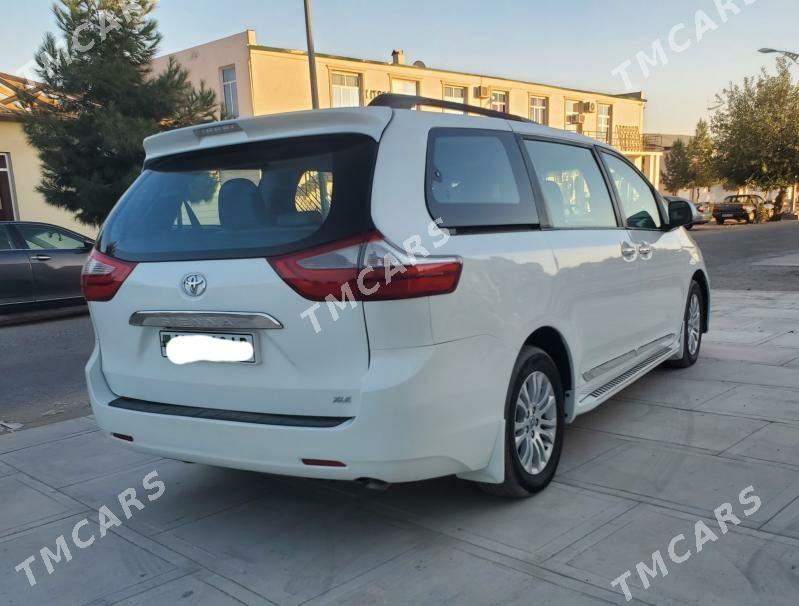 Toyota Sienna 2016 - 360 000 TMT - Туркменабат - img 2