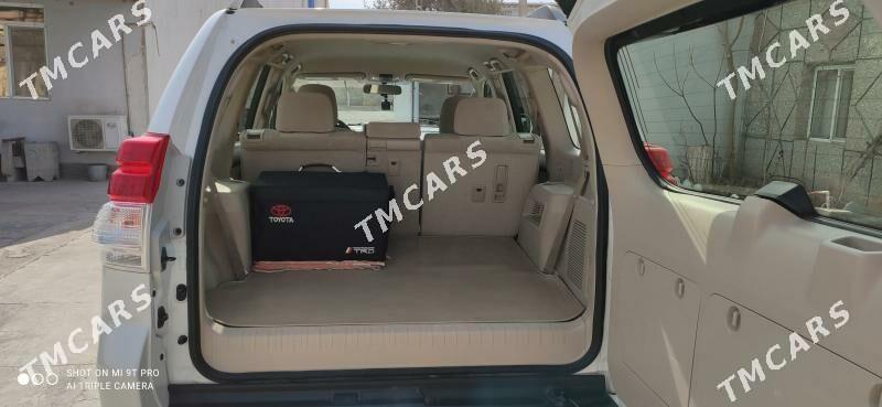 Toyota Land Cruiser Prado 2013 - 565 000 TMT - Türkmenbaşy - img 10