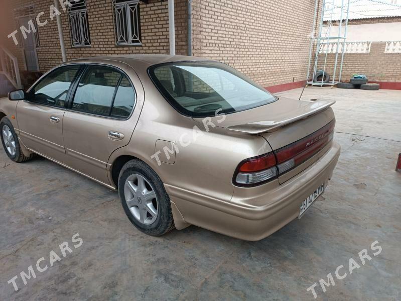 Nissan Maxima 1997 - 70 000 TMT - Сакарчага - img 4