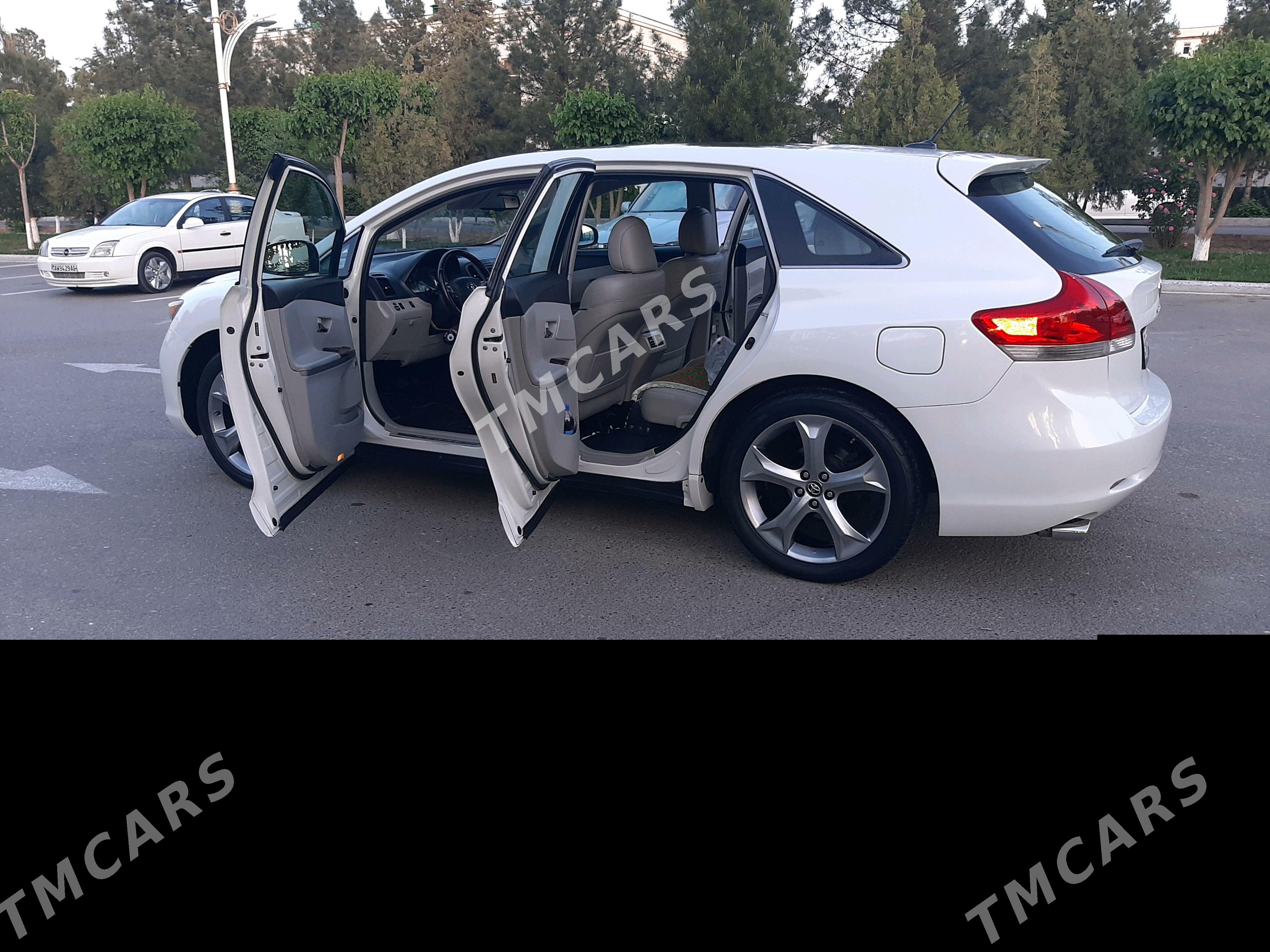 Toyota Venza 2011 - 209 000 TMT - Ашхабад - img 2